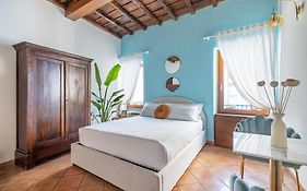 Suite Trevi - Charming Loft Near Trevi Fountain